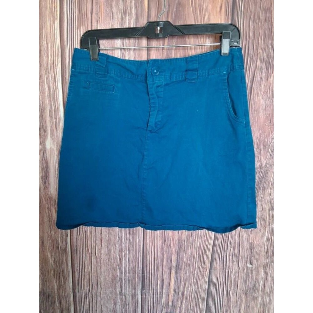 White stag blue skort size 8